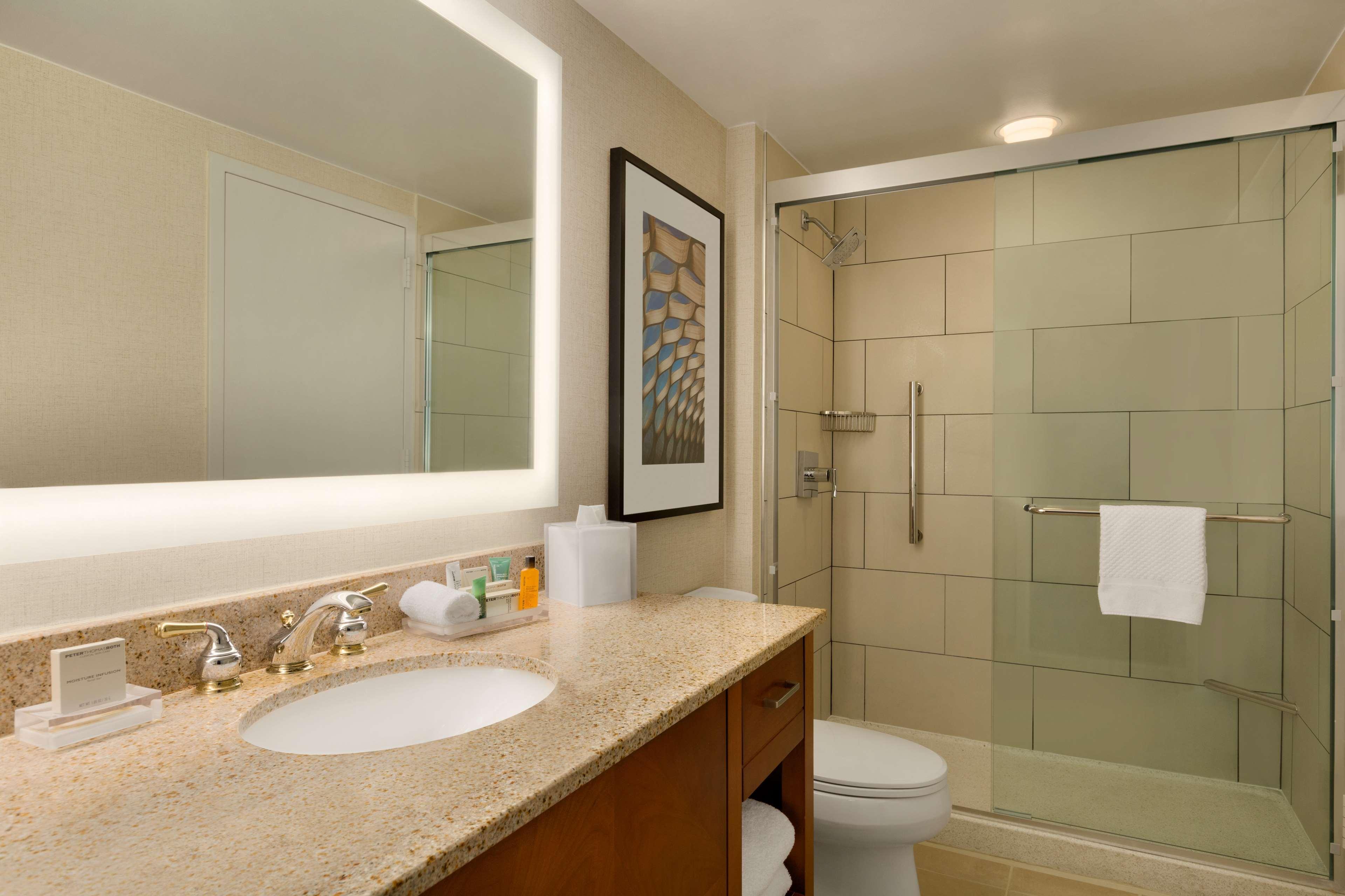Hilton Chicago Magnificent Mile Suites Exteriér fotografie