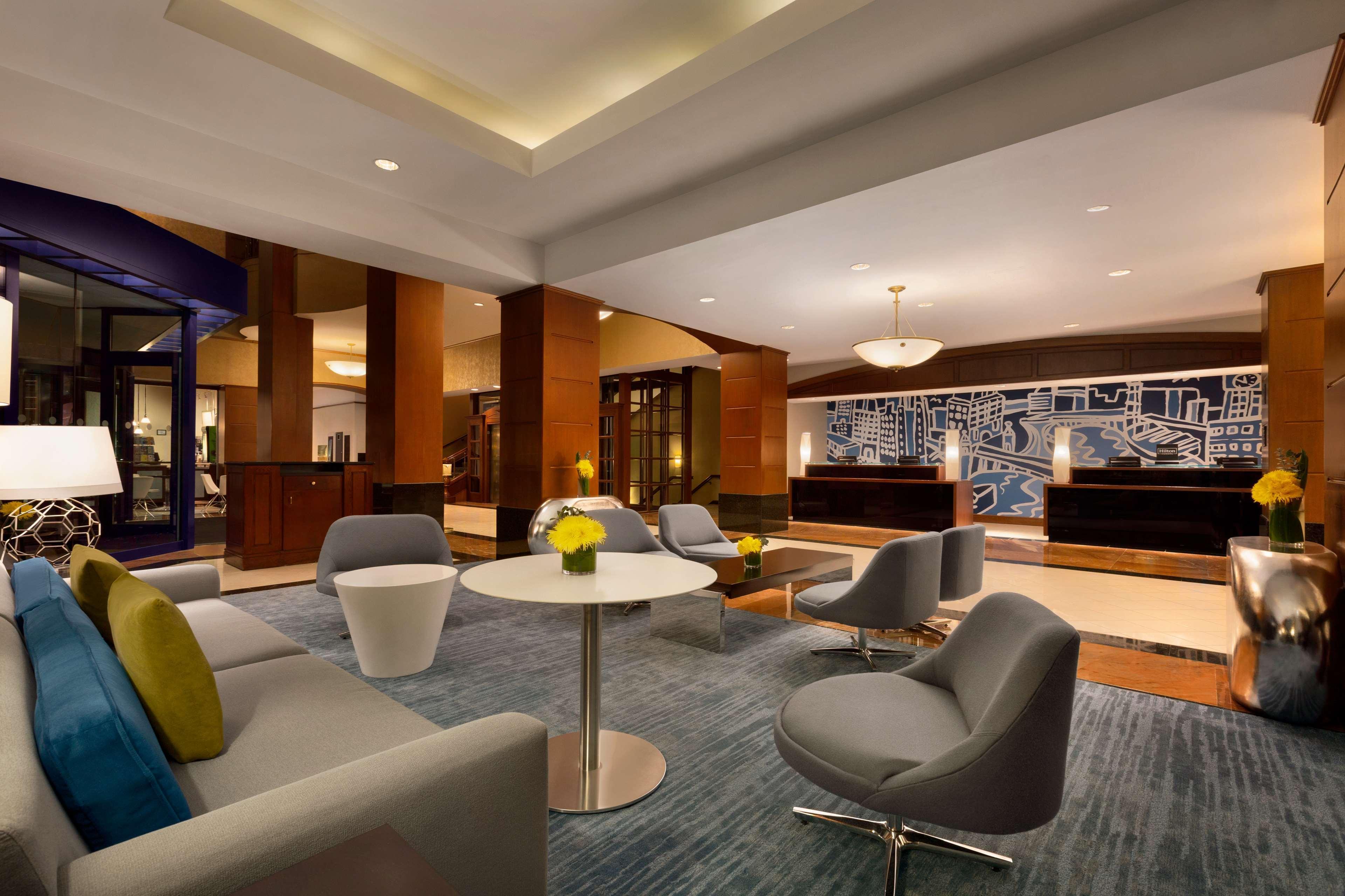 Hilton Chicago Magnificent Mile Suites Exteriér fotografie