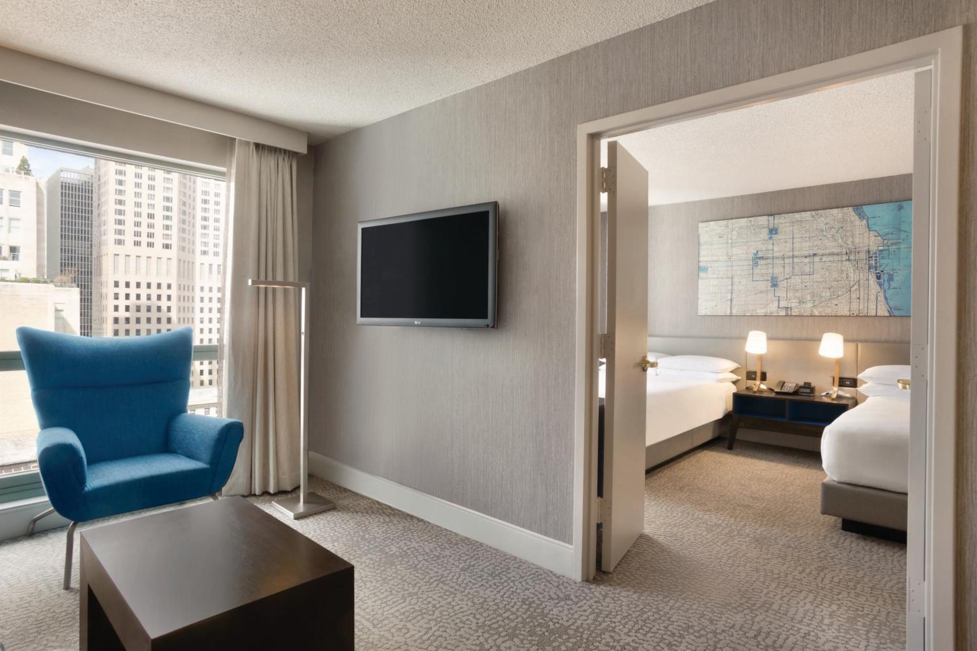 Hilton Chicago Magnificent Mile Suites Exteriér fotografie